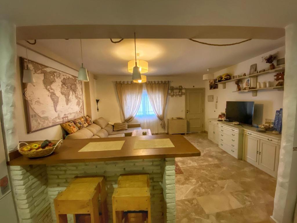 Апартаменты La Casa De Payan Con Parking Gratuito! Камас Экстерьер фото
