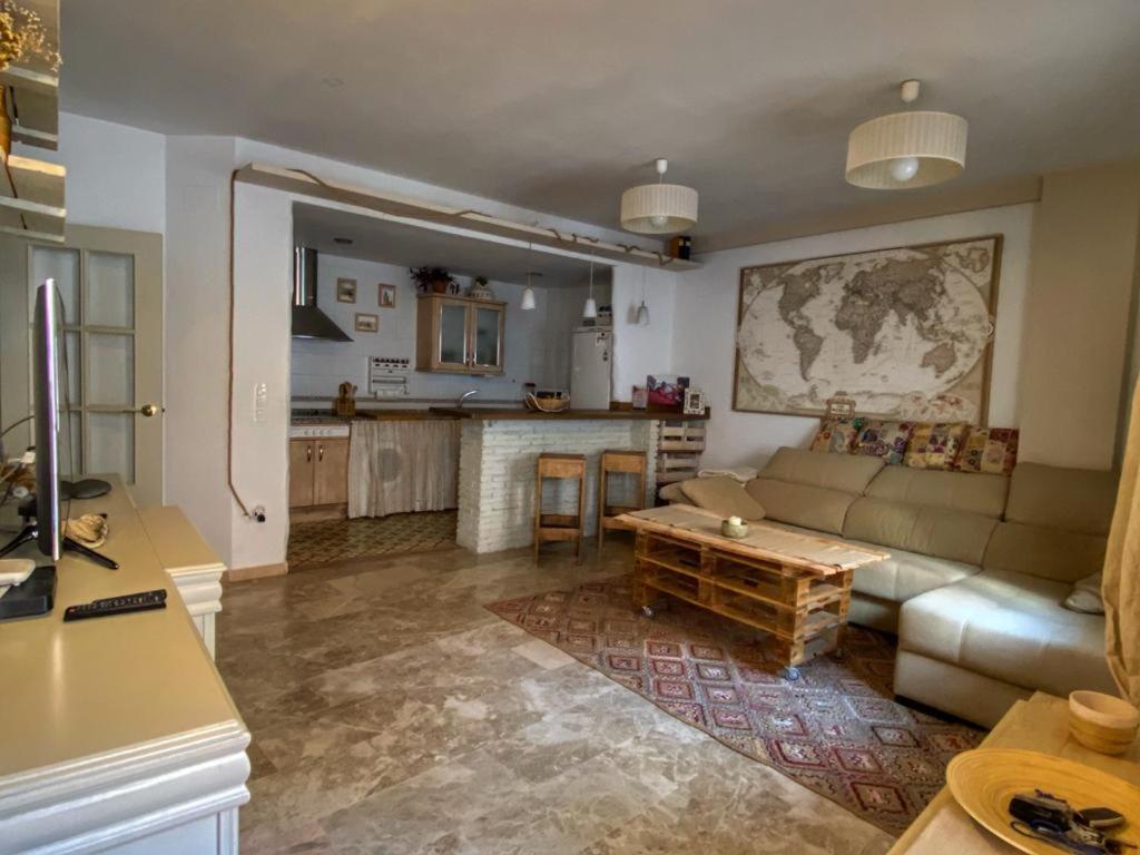 Апартаменты La Casa De Payan Con Parking Gratuito! Камас Экстерьер фото